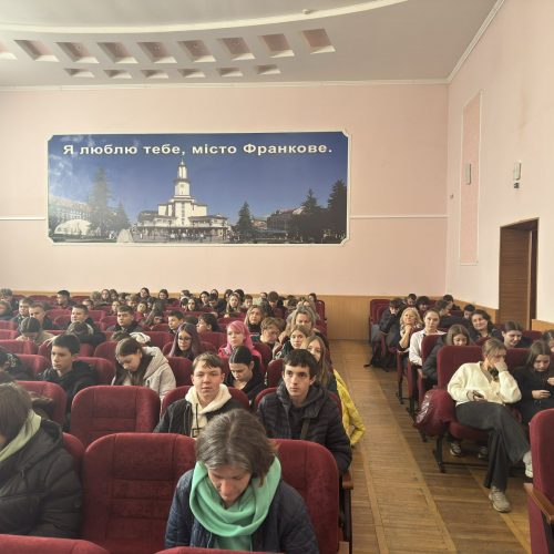 0-02-05-bc809db09ff232323592306557a2d850a7a142daa6207ae95d7c923d7df78c02_60065a30eff2d203